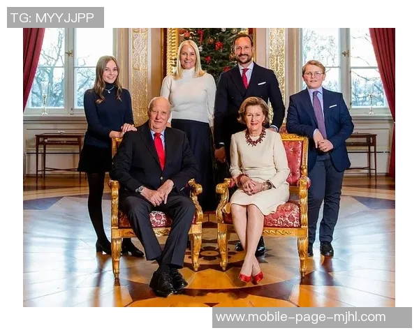 范弗里特全家欢庆圣诞节晒幸福合影展现温馨家庭生活